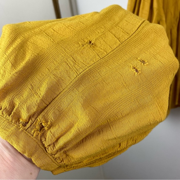 Time & Tru Ruffled Gauzy Babydoll Mustard Top Size XL Long Sleeve Boho Blouse - Picture 12 of 12